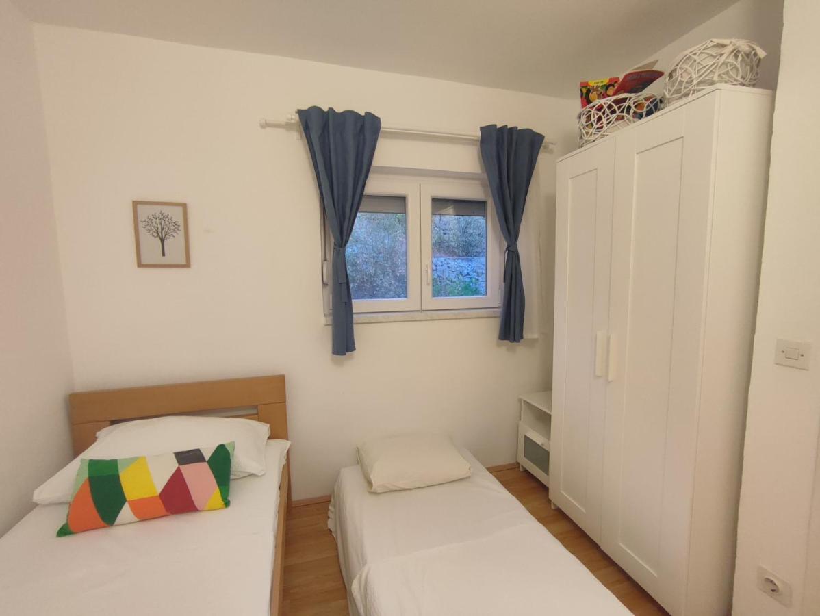 סווטי יוראי Panorama Apartment מראה חיצוני תמונה